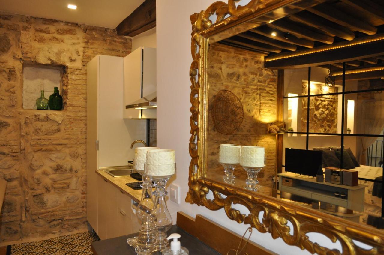 Lofts Amantes De Toledo- Loft Alcazar Apartment Luaran gambar