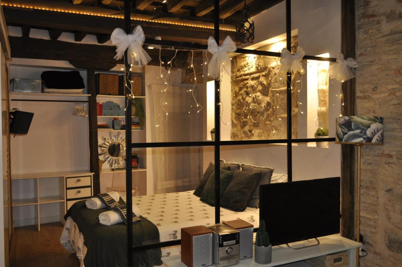 Lofts Amantes De Toledo- Loft Alcazar Apartment Luaran gambar