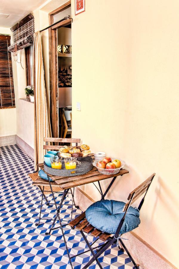 Lofts Amantes De Toledo- Loft Alcazar Apartment Luaran gambar