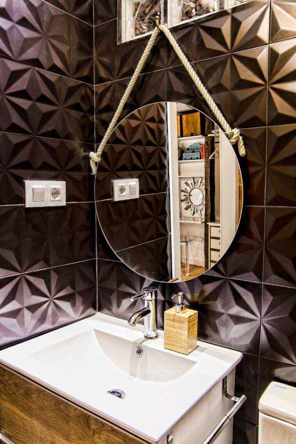 Lofts Amantes De Toledo- Loft Alcazar Apartment Luaran gambar